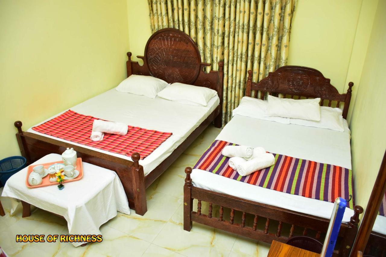 House Of Richness Negombo Exterior foto