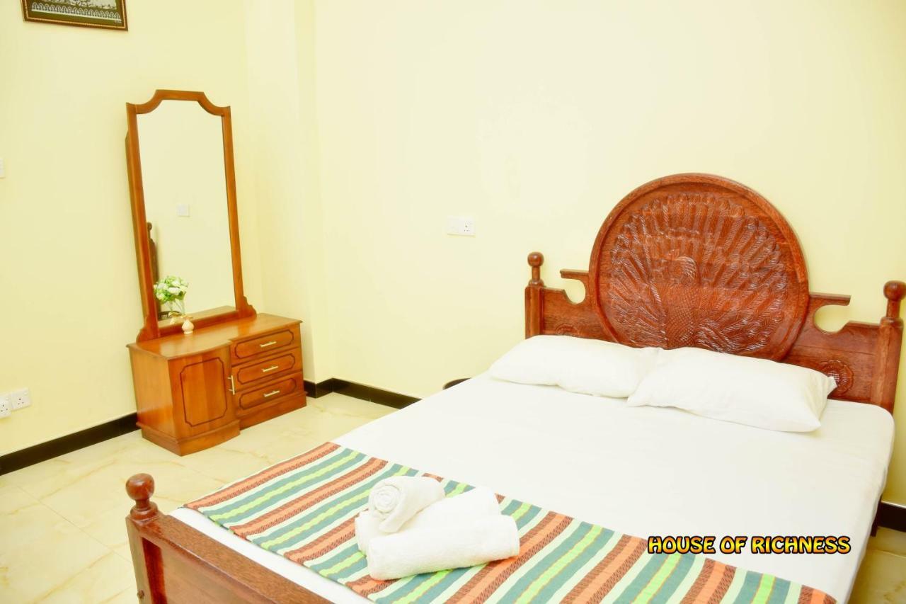 House Of Richness Negombo Exterior foto