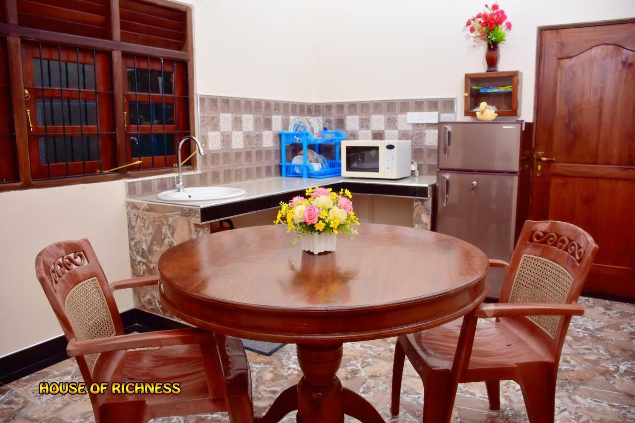 House Of Richness Negombo Exterior foto