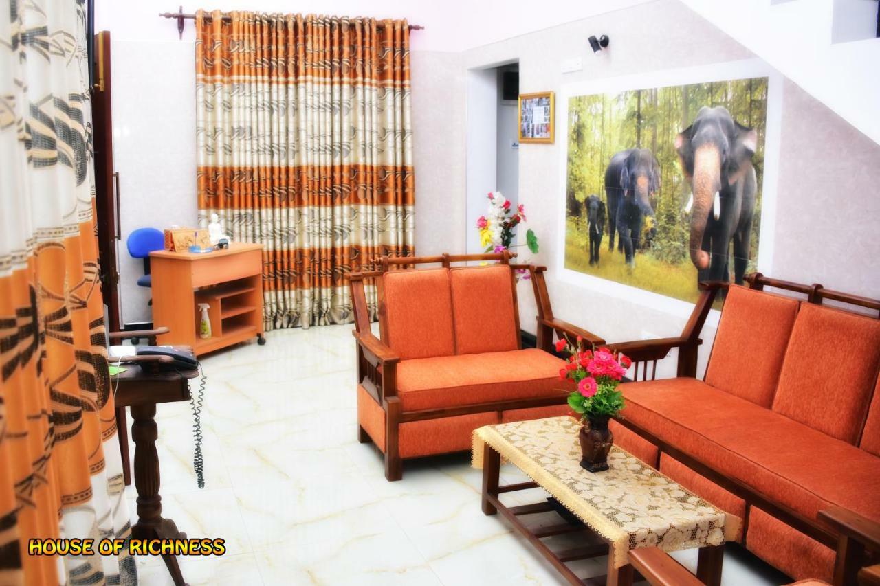 House Of Richness Negombo Exterior foto